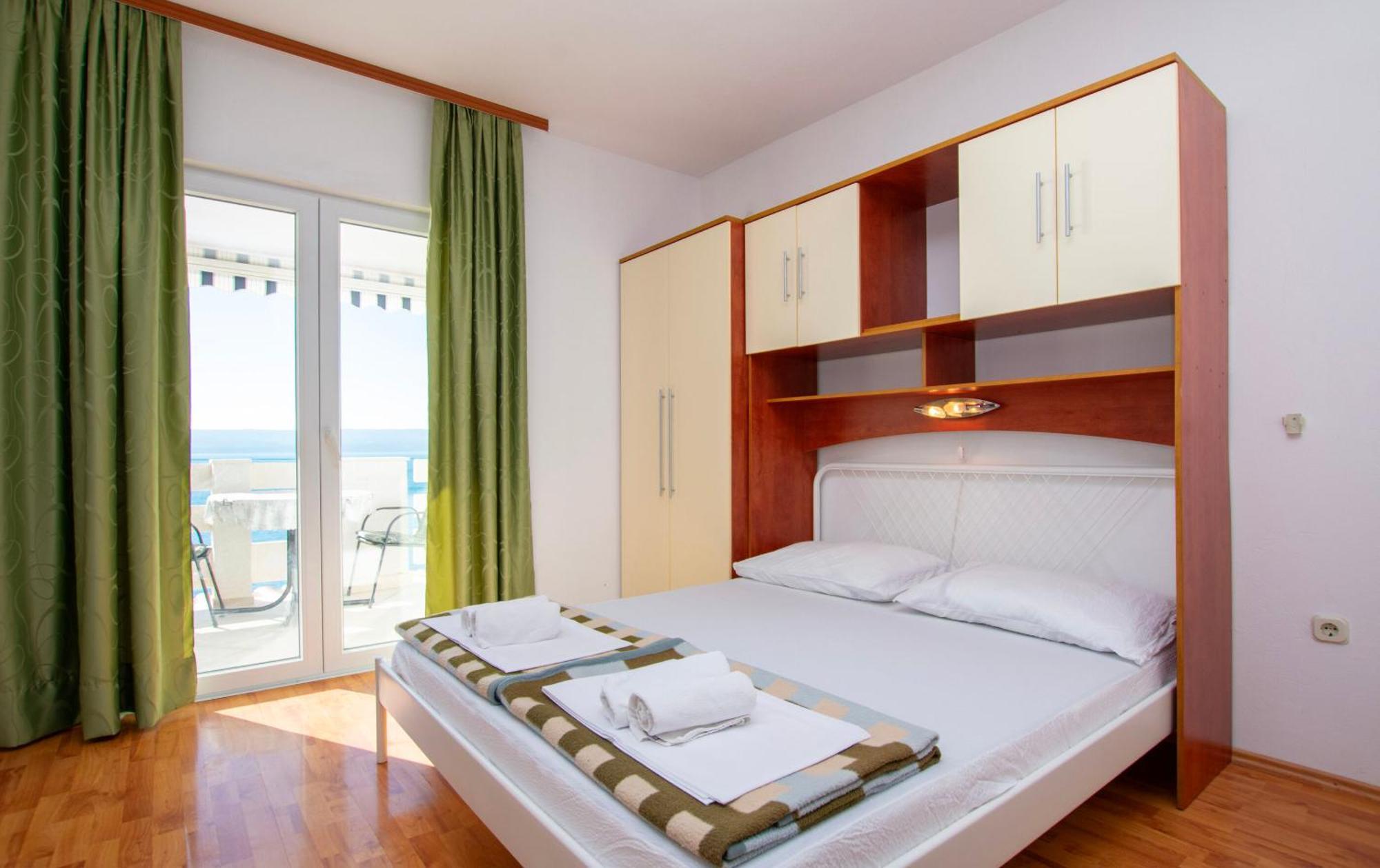 Apartments Ivo - Sea View; Pisak Exteriér fotografie